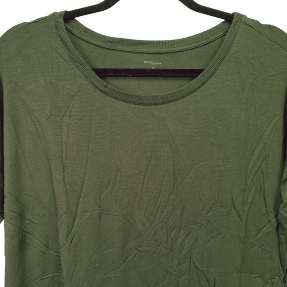 Daily Ritual Women's Jersey Short-Sleeve Drop-Shoulder Scoopneck Tunic Green M - Picture 3 of 11
